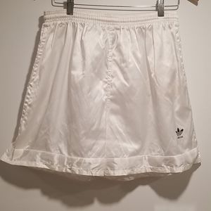 ⚡Adidas White Shorts